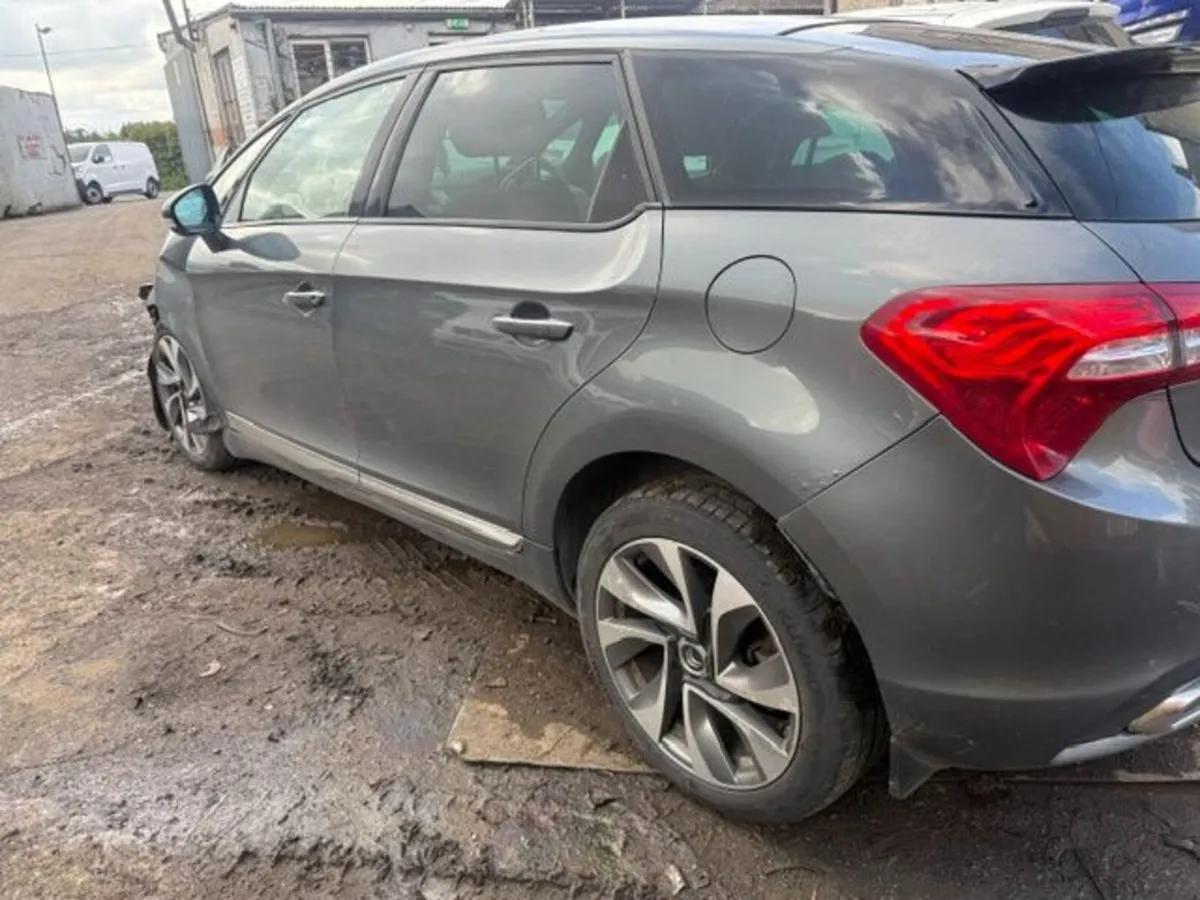 2013 CITROEN/DS DS5 2.0L-D - Image 1