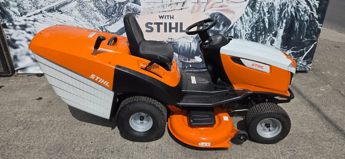 STIHL RT6112ZL Ride on Mower 23hp 43" - Image 2