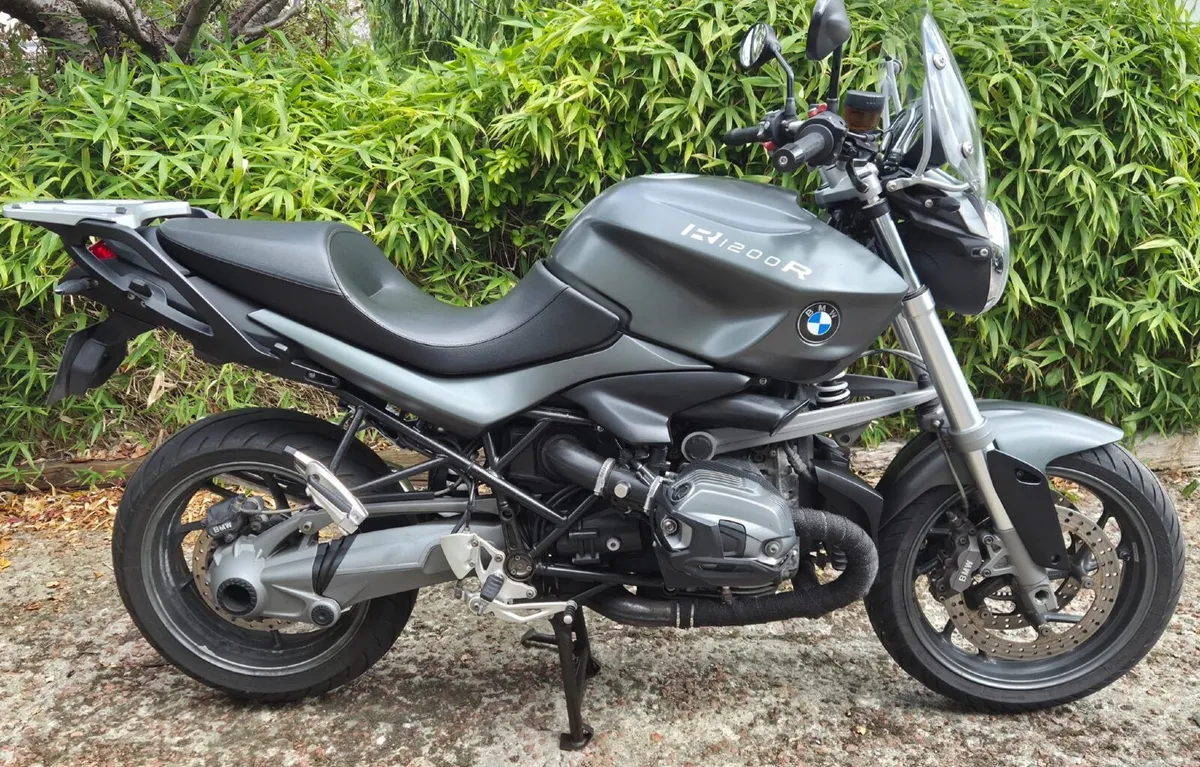 BMW R1200R 2012 - Image 1