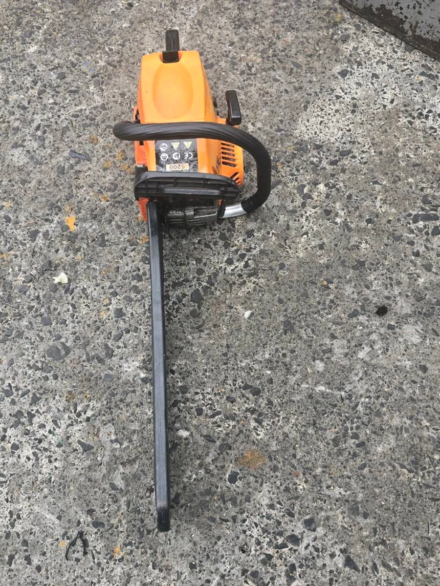 chainsaw - Image 2