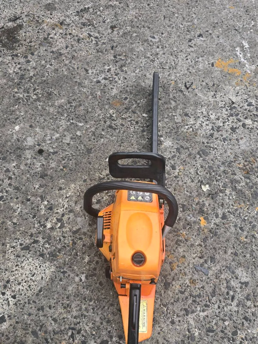 chainsaw - Image 3