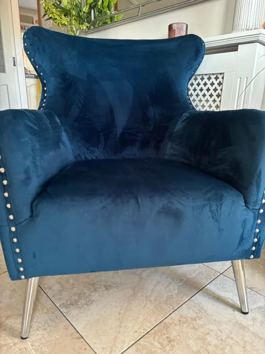 Navy Blue Velvet Armchair - Image 4