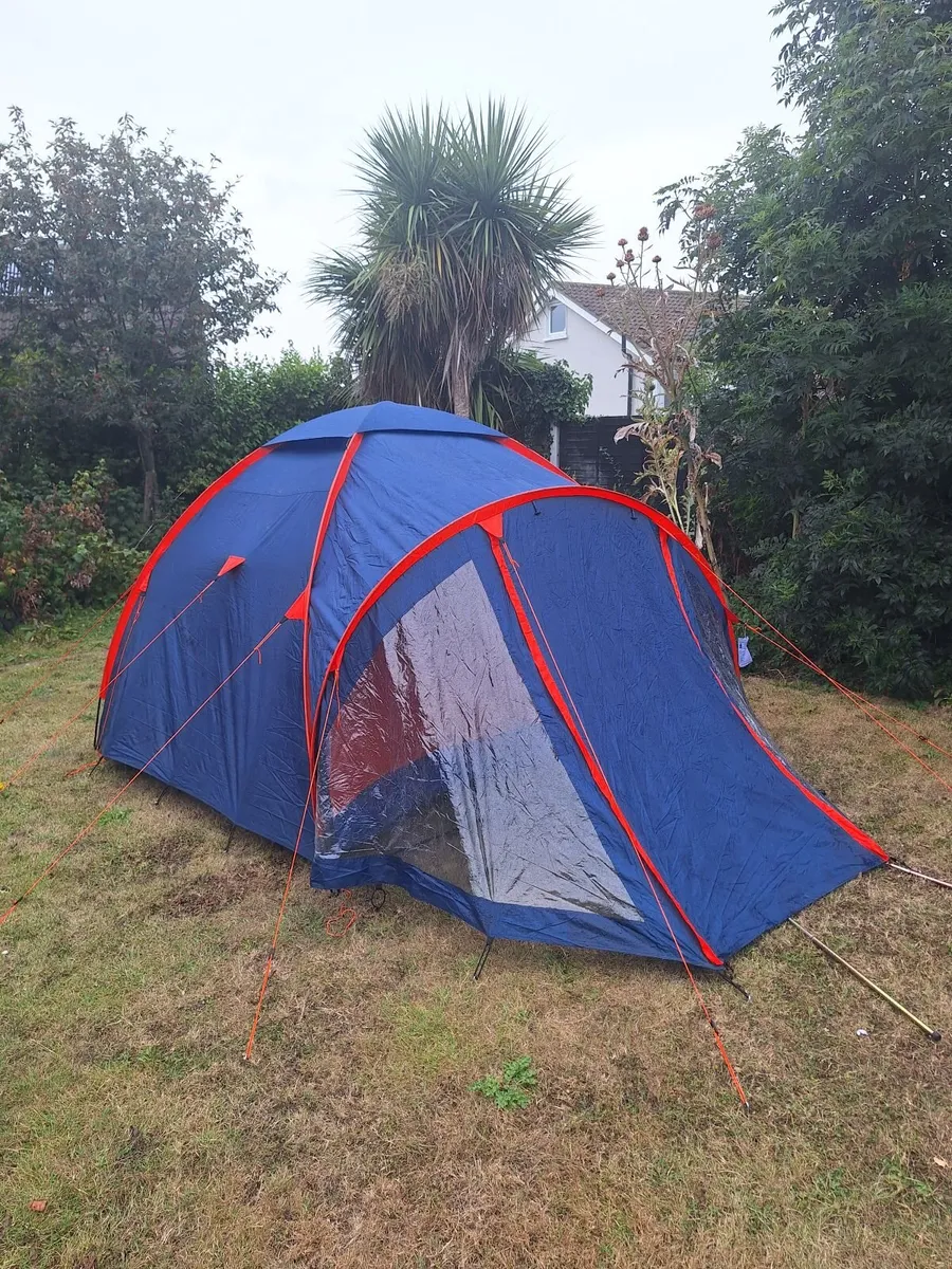 Tent - Image 2