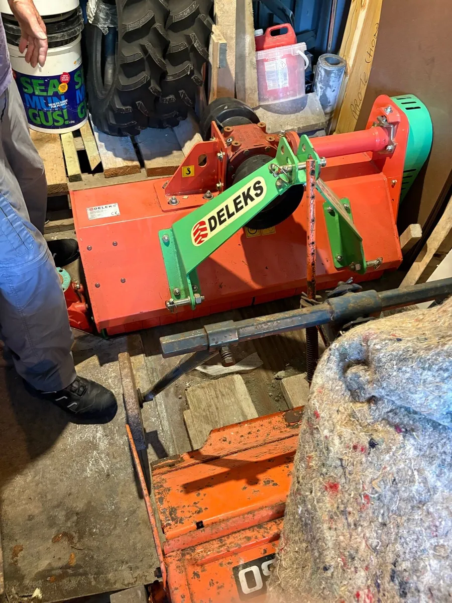 Deleks Mulcher - Image 1