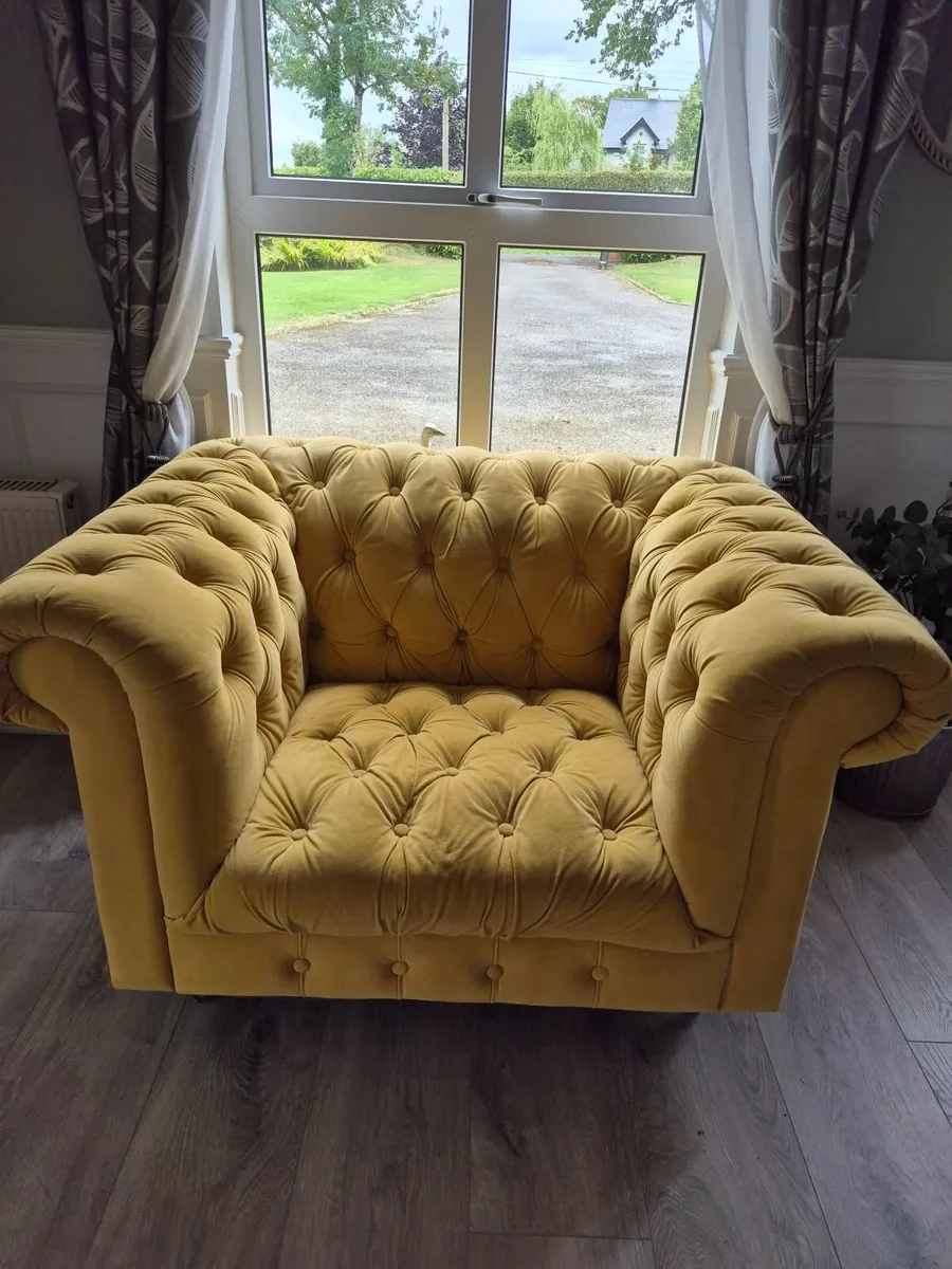 Chesterfield Sofa & Chair - Image 3