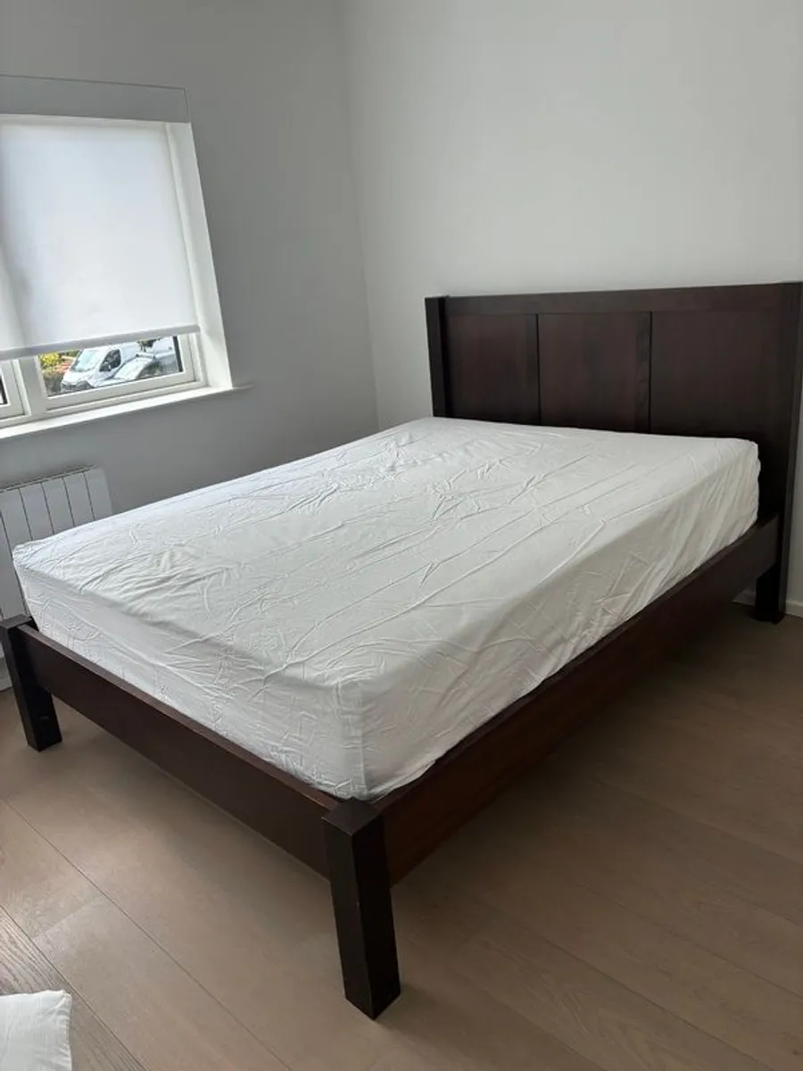 Solid Wood King Size Bed