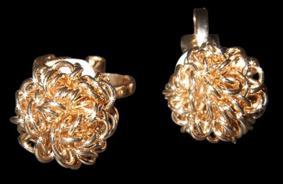 Vintage Harrods Clip-On Earrings – Unworn / New - Image 3