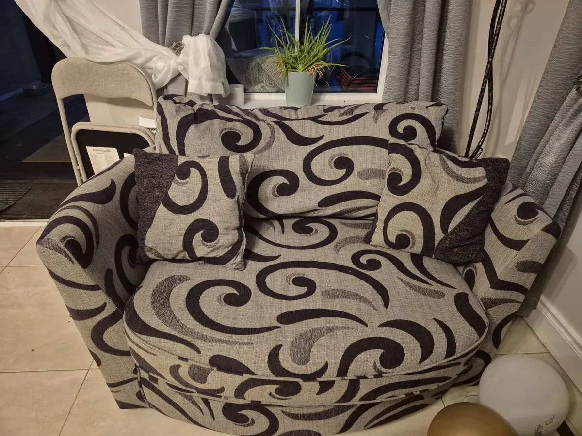 3 2 1 plum and grey sofa couch swivel chair - Image 2