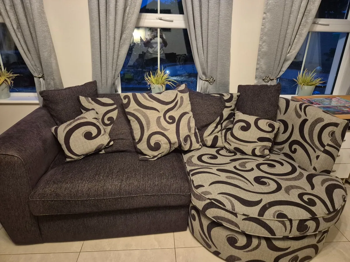 3 2 1 plum and grey sofa couch swivel chair - Image 3