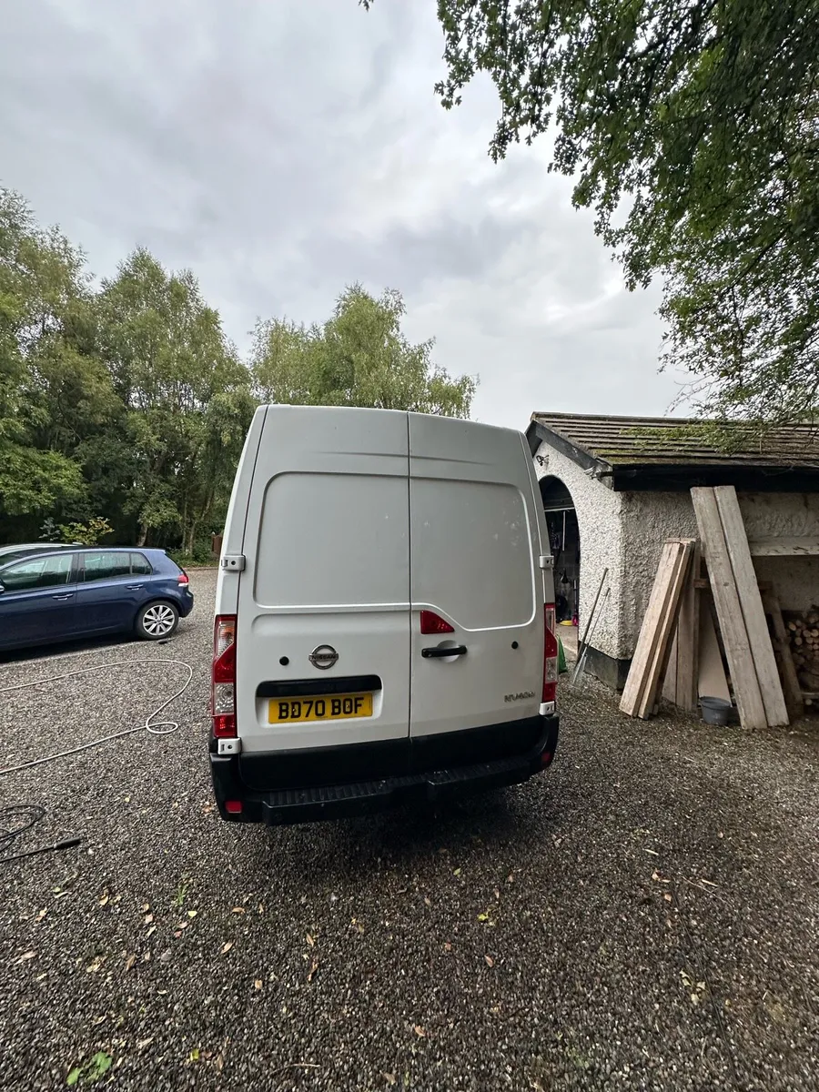 Nissan NV400 Panel Van - Image 4