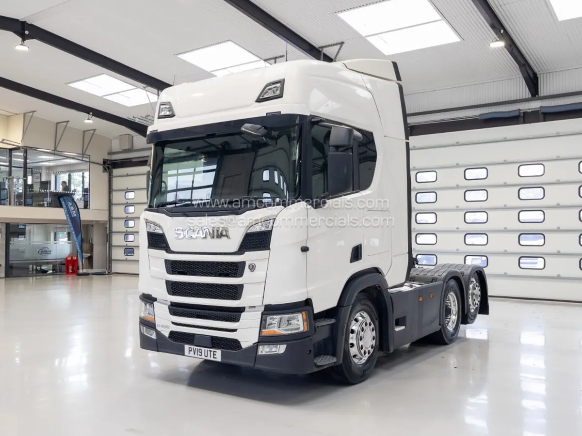 2019 (19) SCANIA R Series R450 Highline 6X2 - Image 3