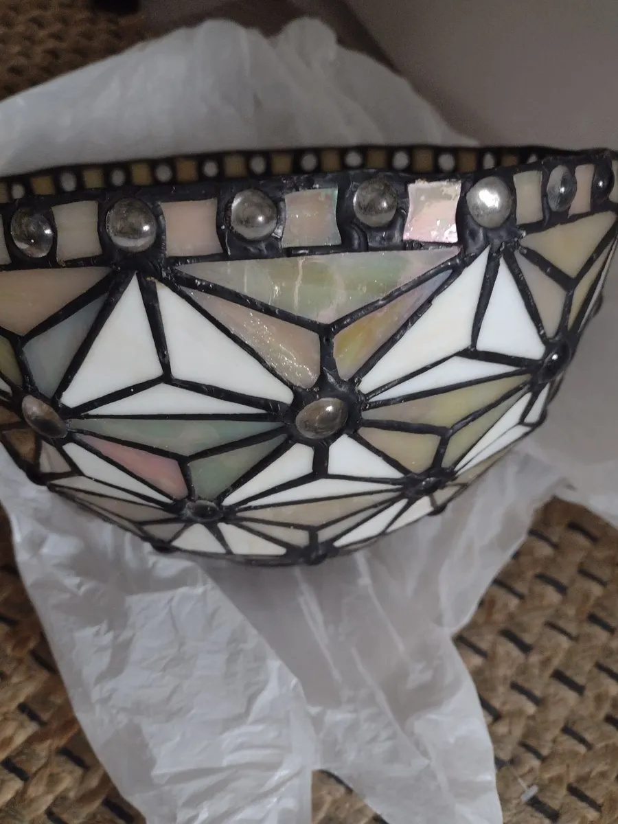 Heavy Tiffany lamp shade - Image 1