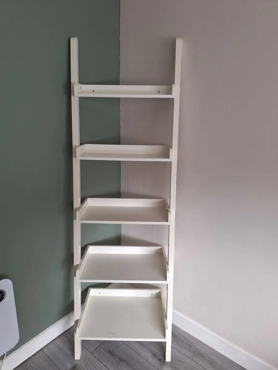 Shelf