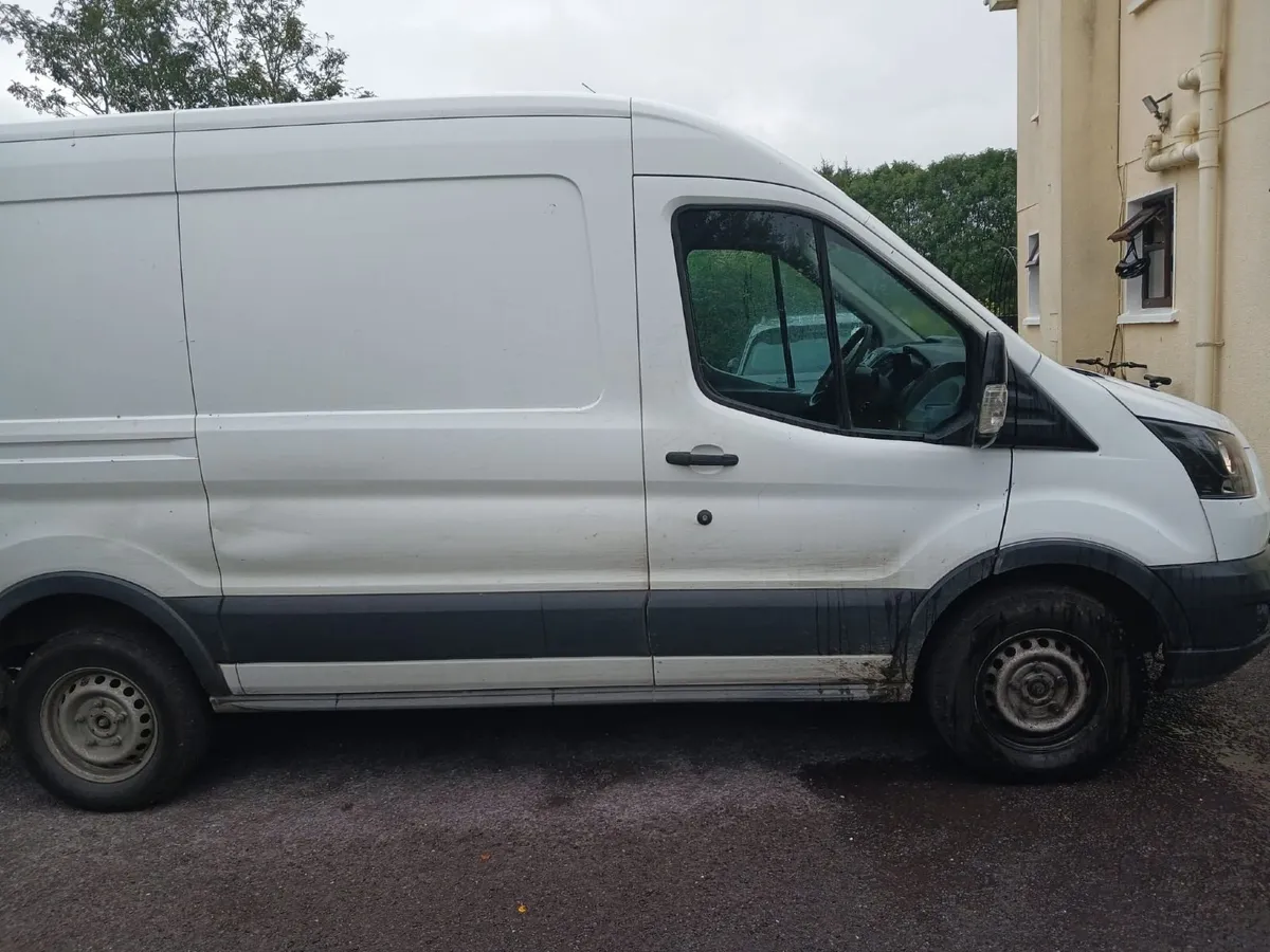 Ford Transit 2017 - Image 2