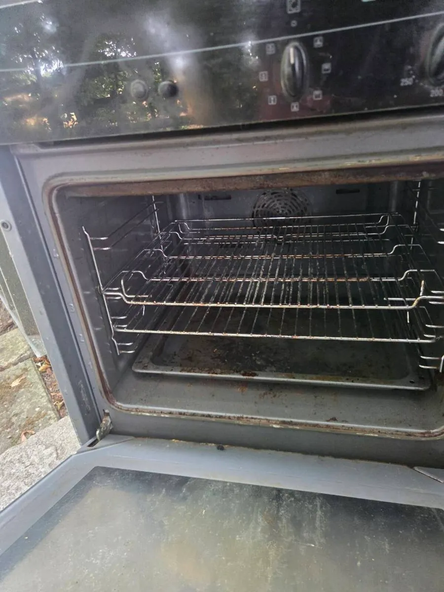 NEFF oven. - Image 2
