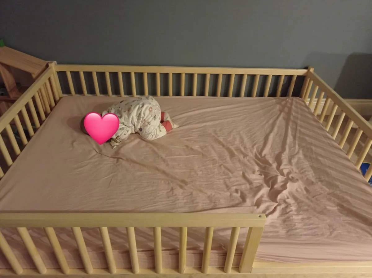 Floor Bed - Image 2