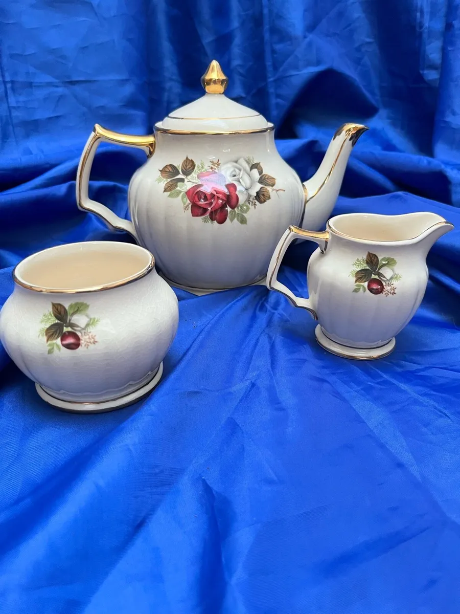 Sadler teapot - Image 2