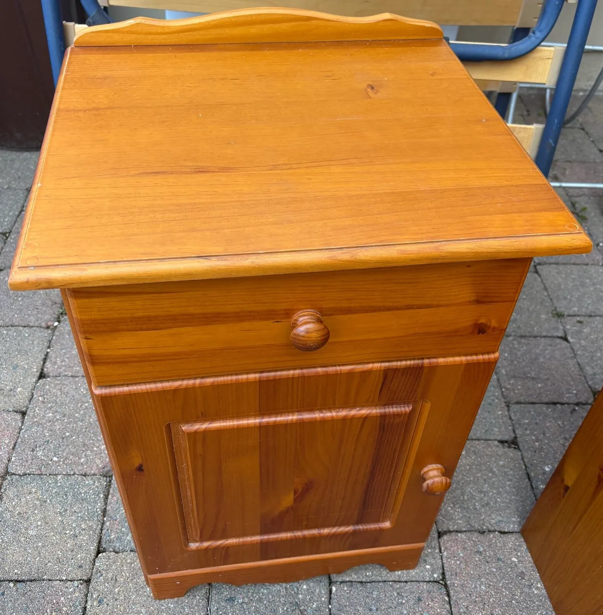 Bedside Table x 2 - Image 2