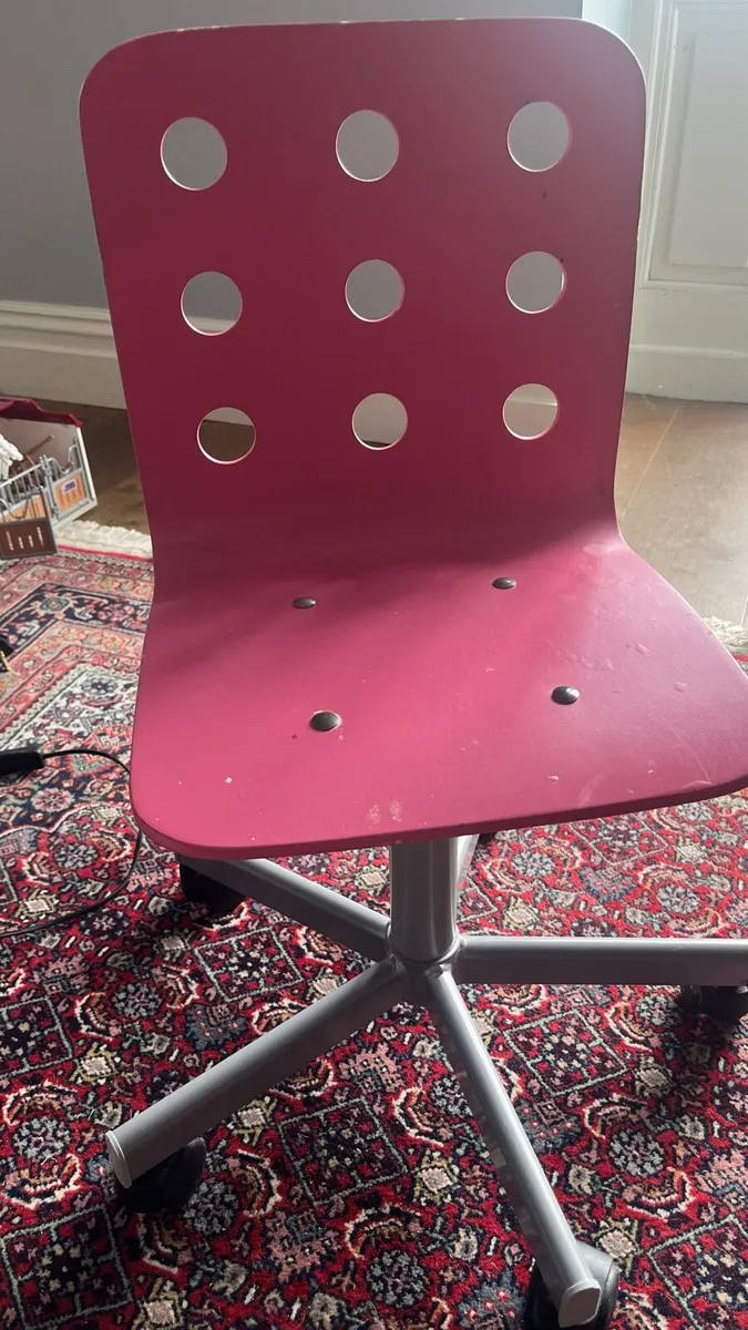 Kids swivel chair - Image 3