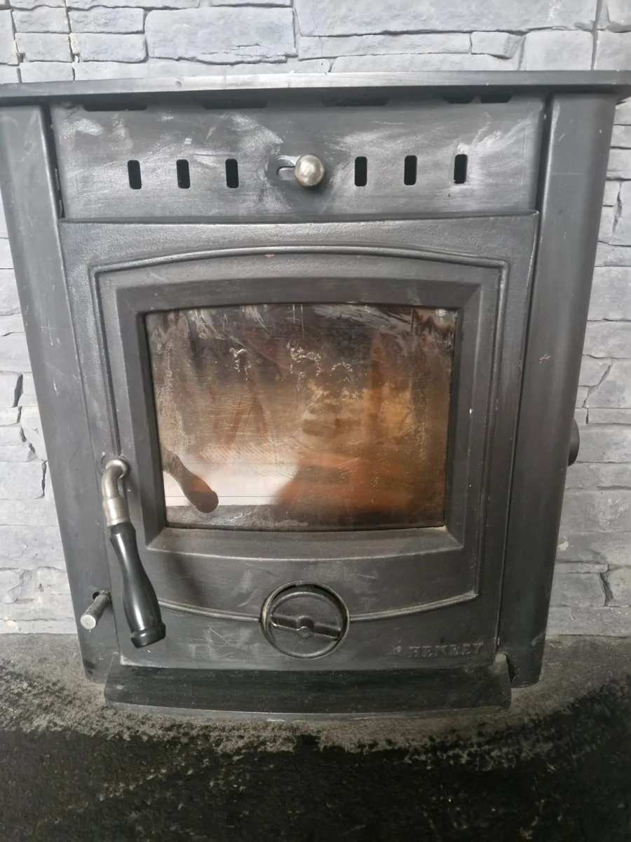 Henley Insert Back Bolier Stove - Image 1