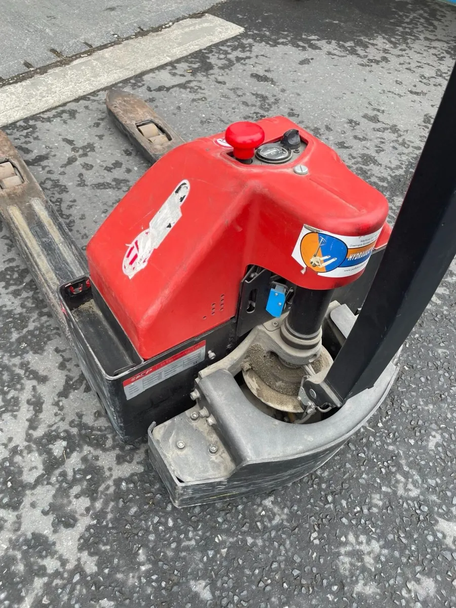 1,500kg Electric Pallet Truck - Image 3