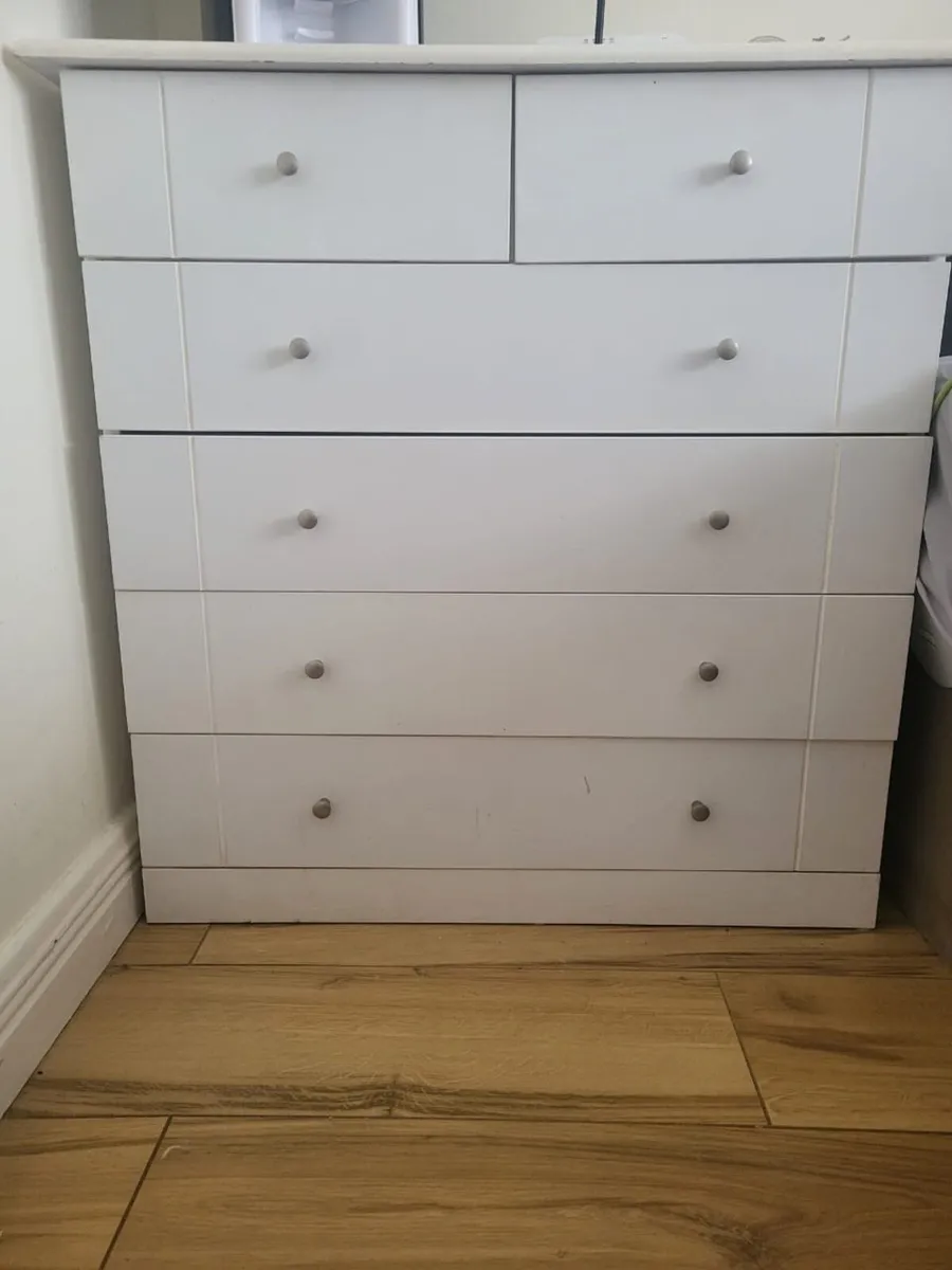 White Chest of Drawers – 6 Drawers —78*40 - Image 1