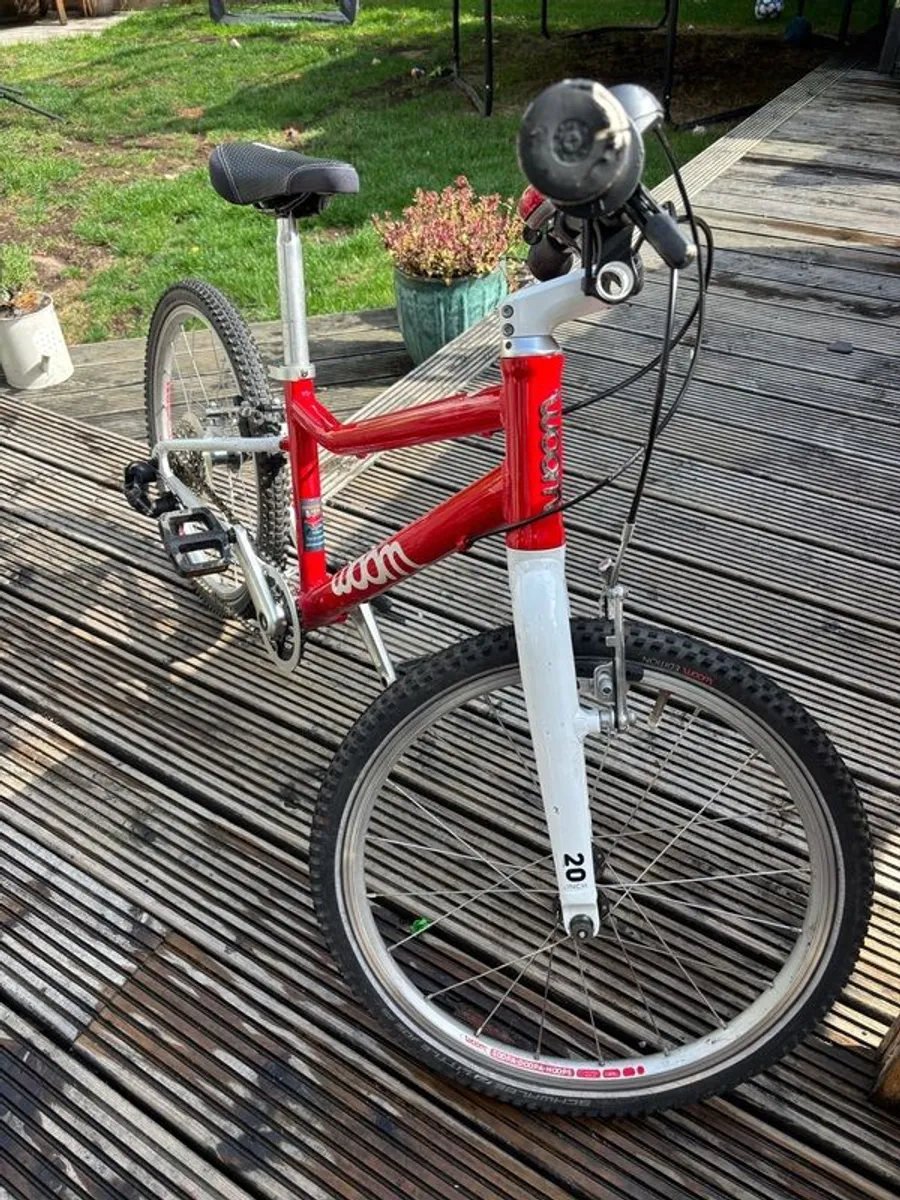Woom 4 20inch bike - Image 1