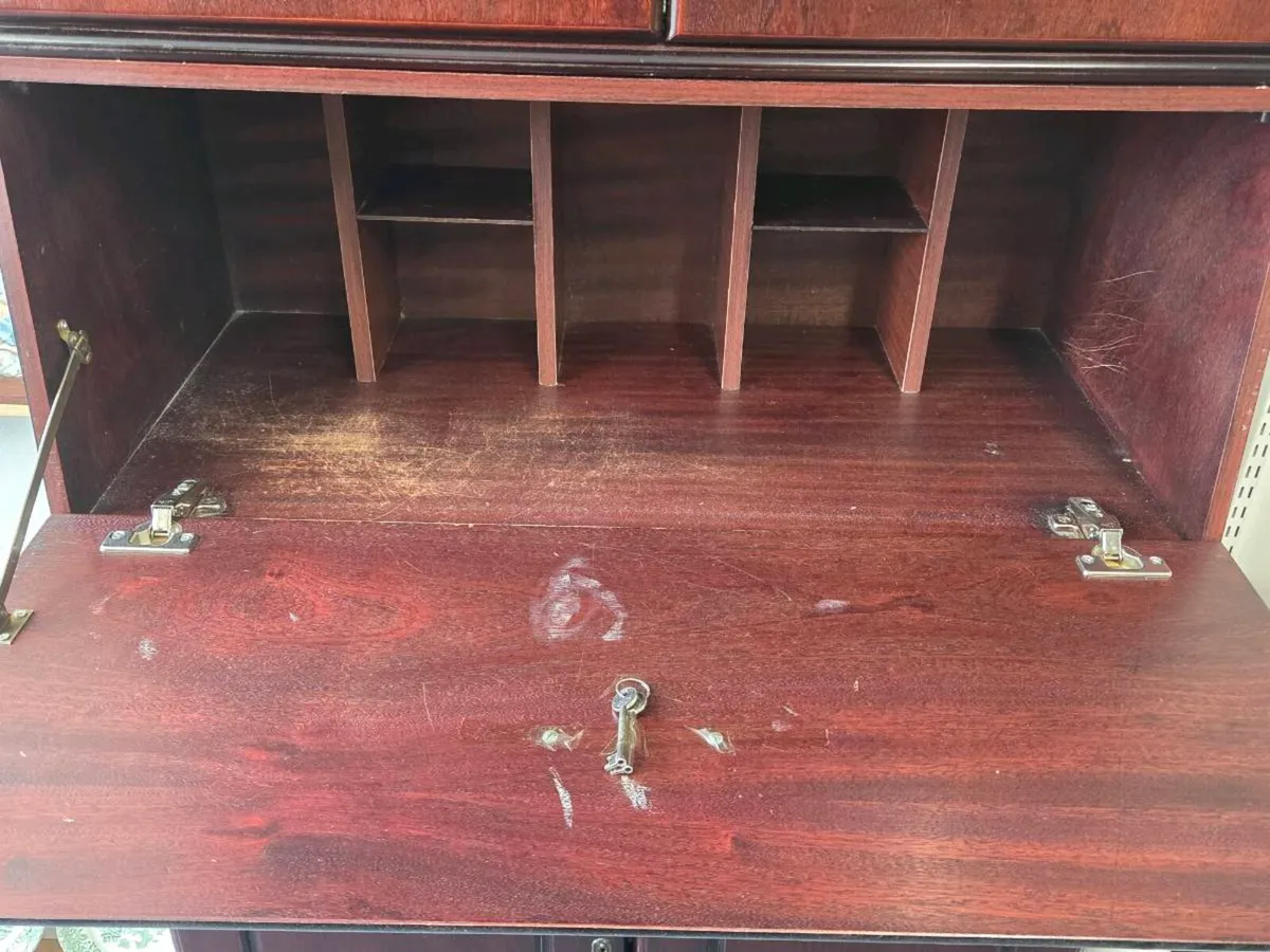 2 piece mahogany unit - Image 2