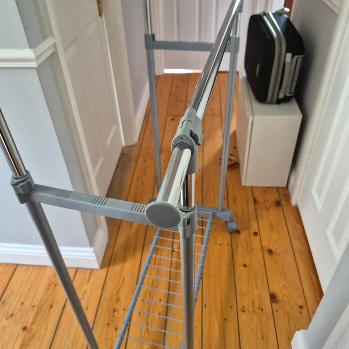 Clothes Rail - Image 4