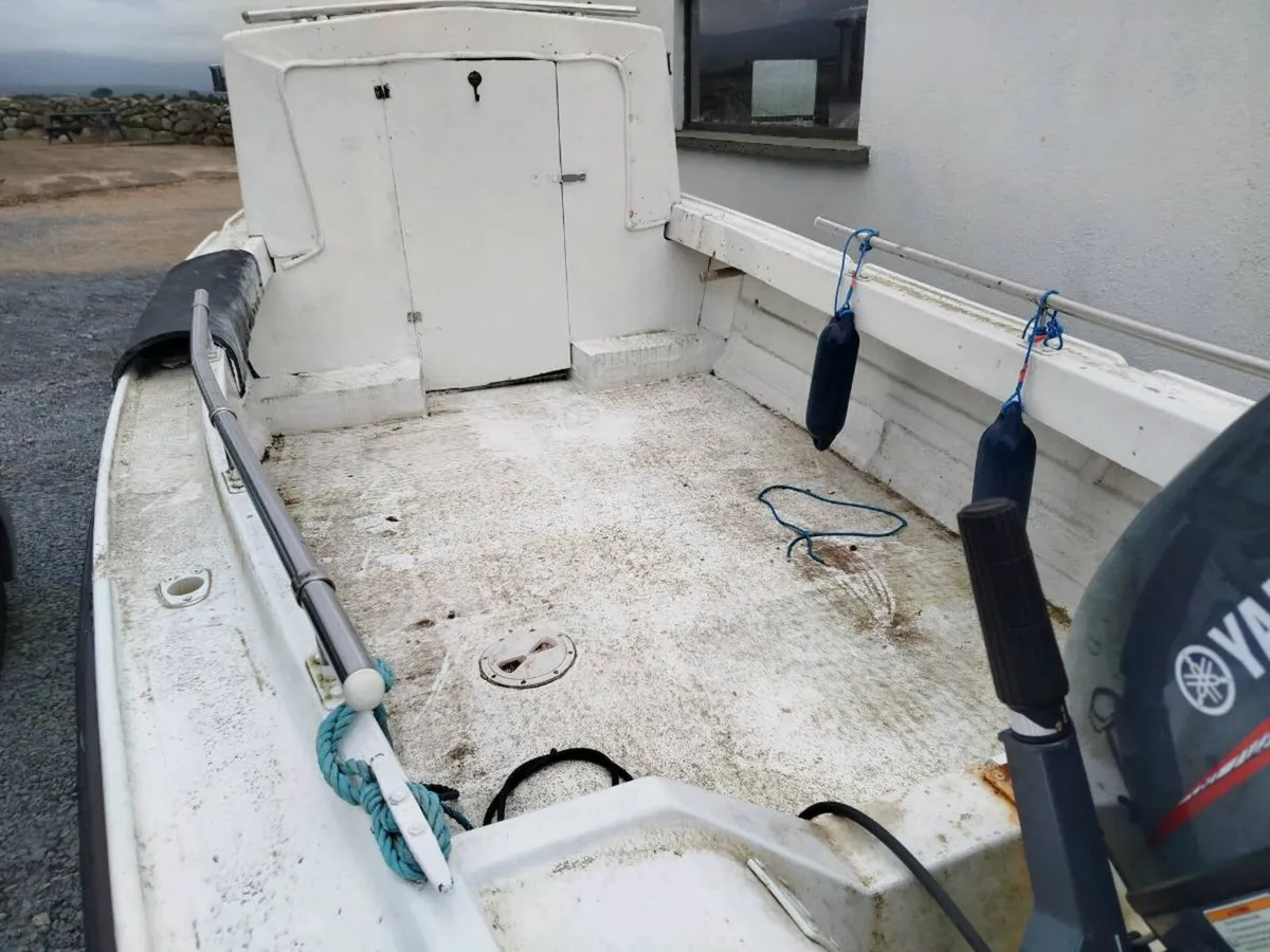 Boat and engine for sale - Image 1