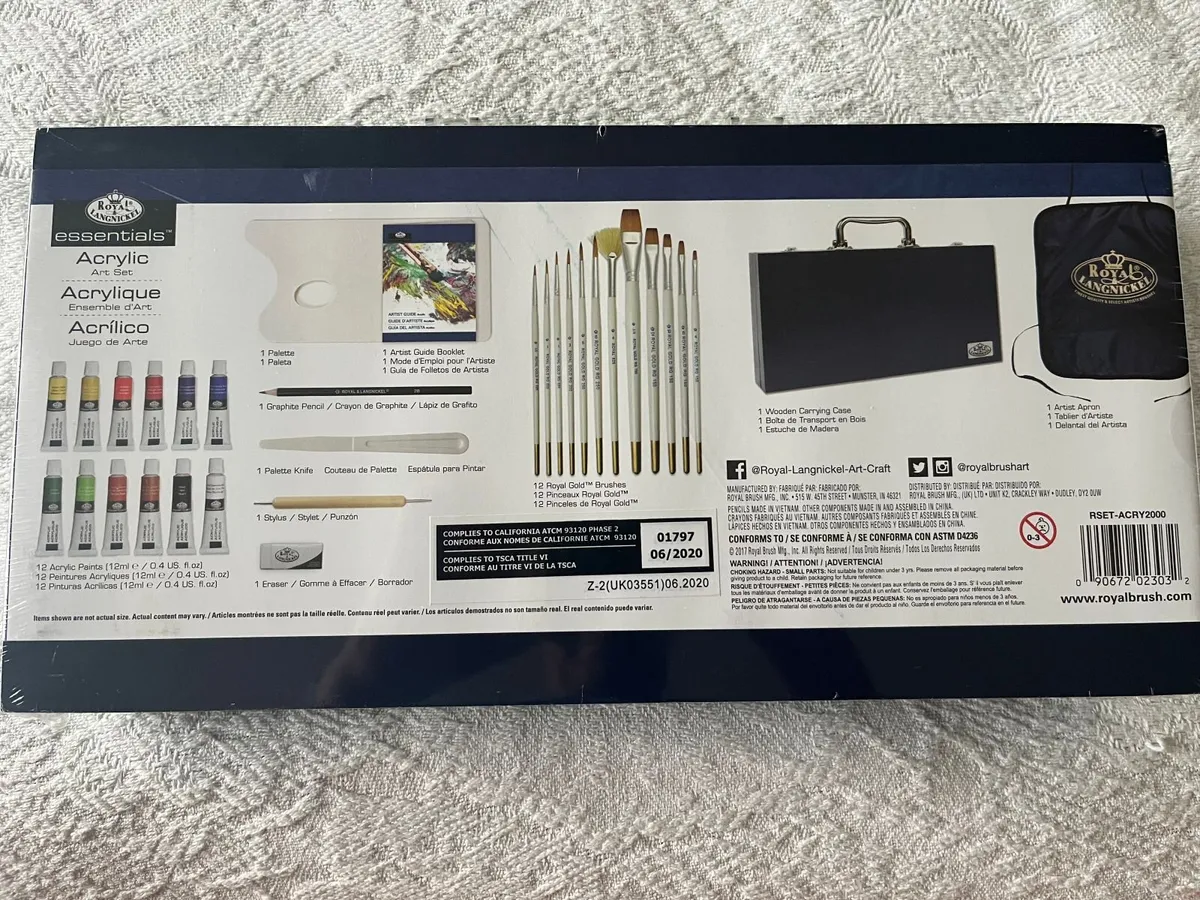 Royal & Langnickel Essentials Acrylic Art Set - Image 2