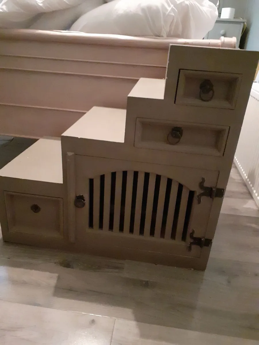 Floor cabinet - Image 3