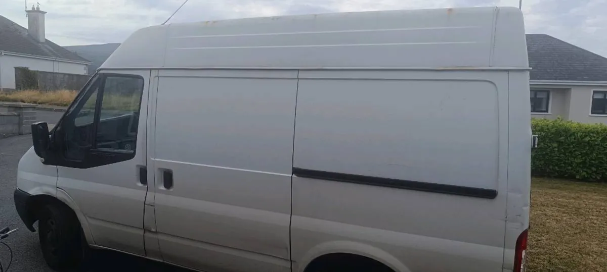 Ford Transit 2.2l diesel - Image 2