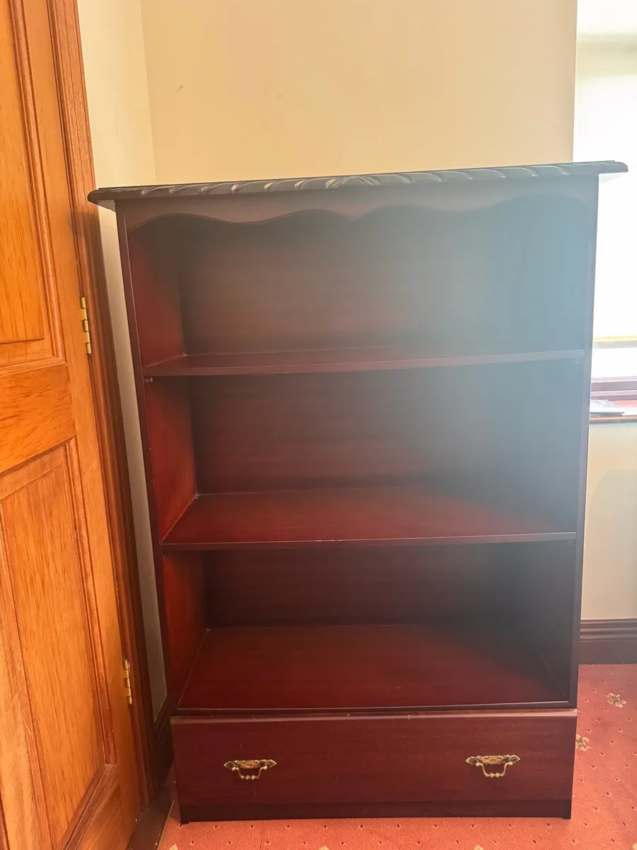 Traditional Wooden Bookcase with drawer - Image 2