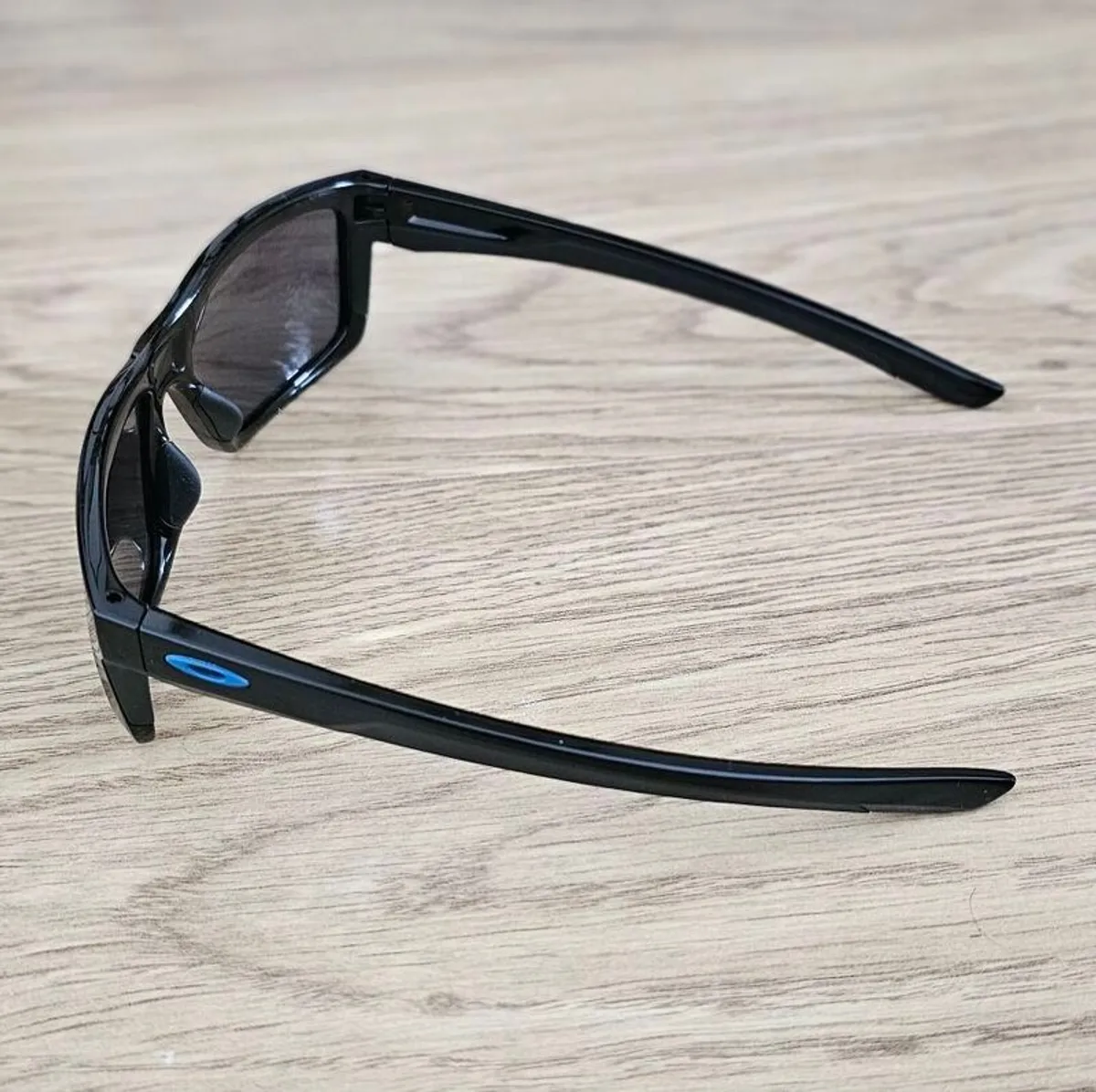 Oakley - Image 4