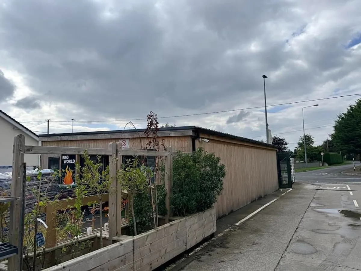 Timber Building - Image 3