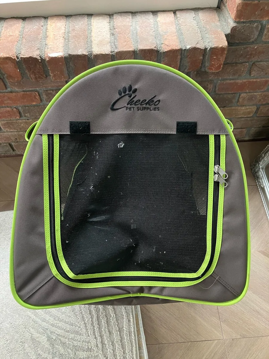 Large Dog travel Crate