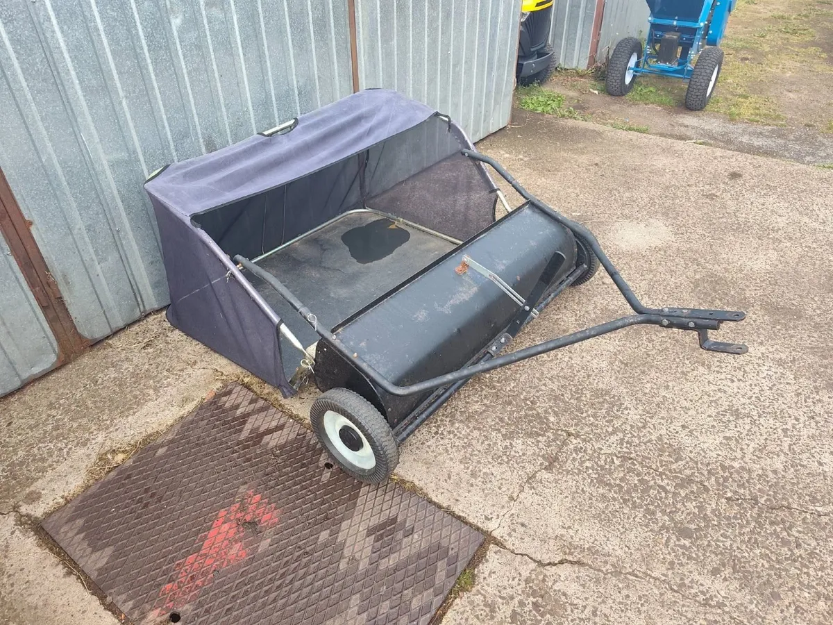 PIRANHA TOW LAWN SWEEPER - FOR SALE - Image 2