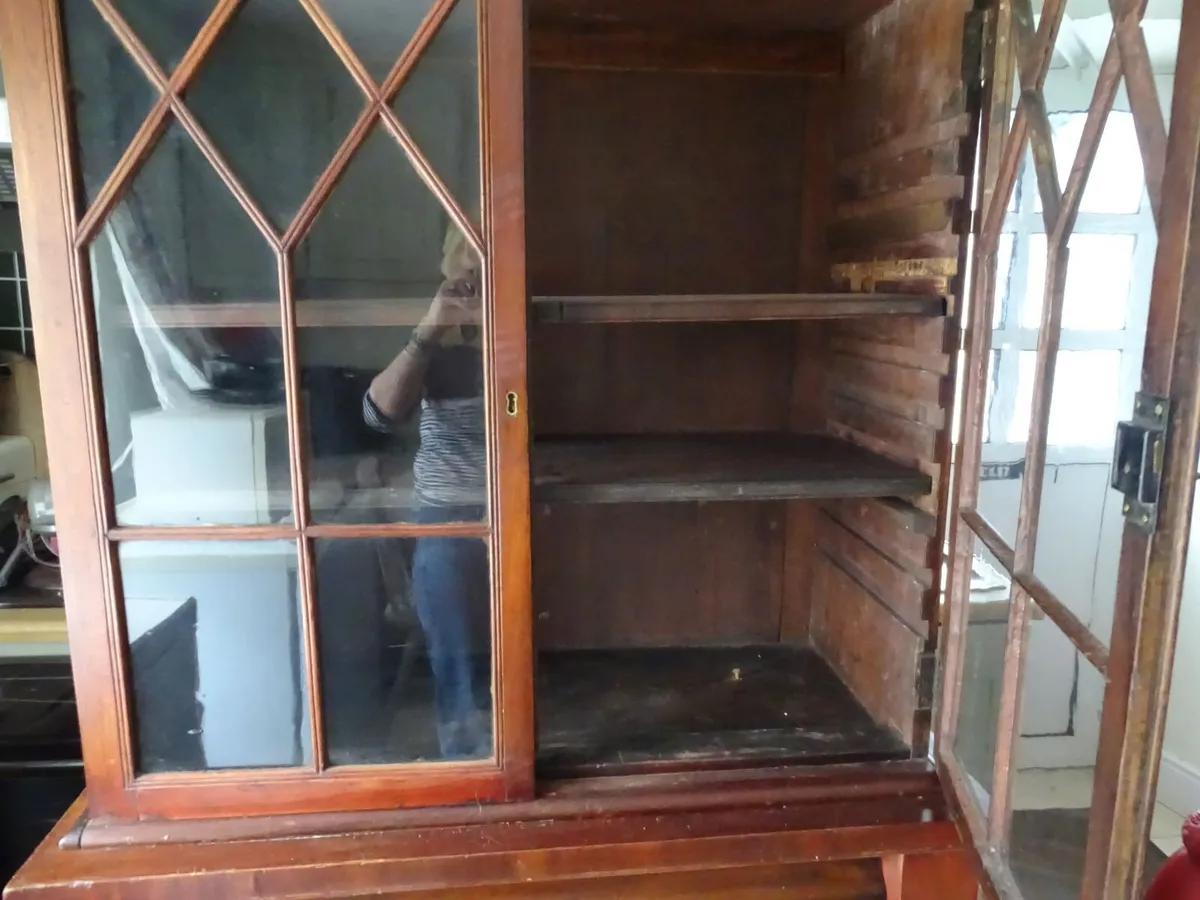 Mahogany Bookcase - Image 3