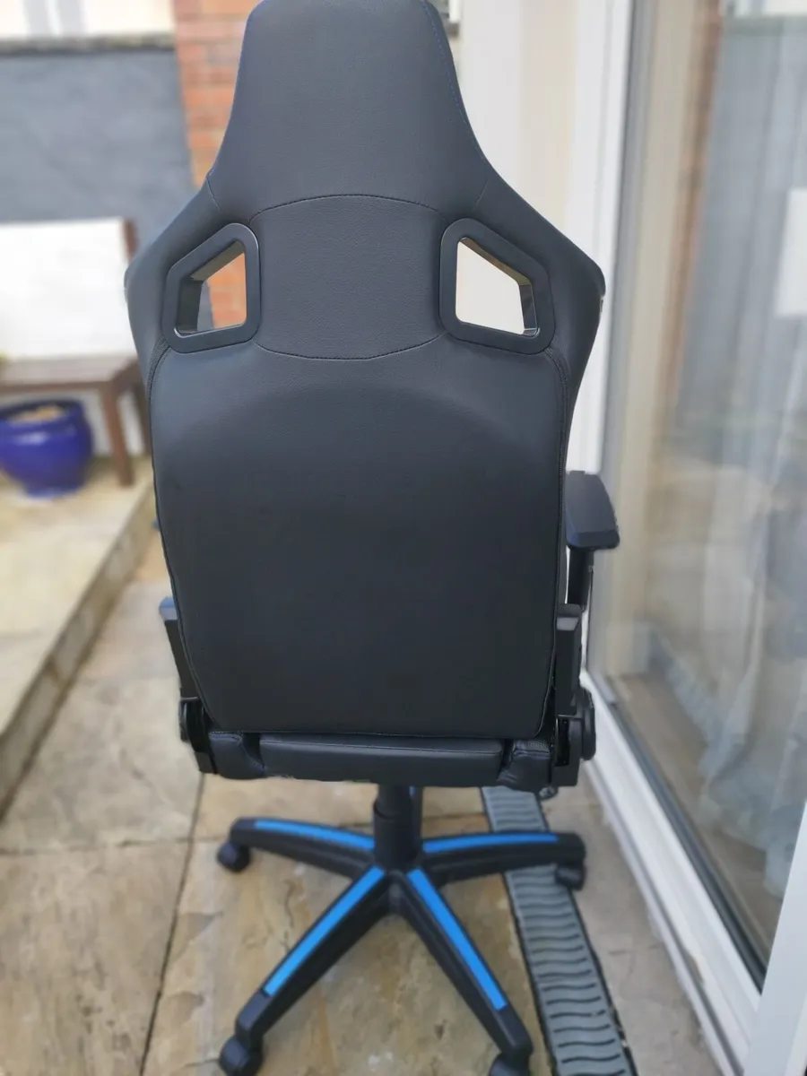Black Ergonomic Office/Gaming Chair - Image 2
