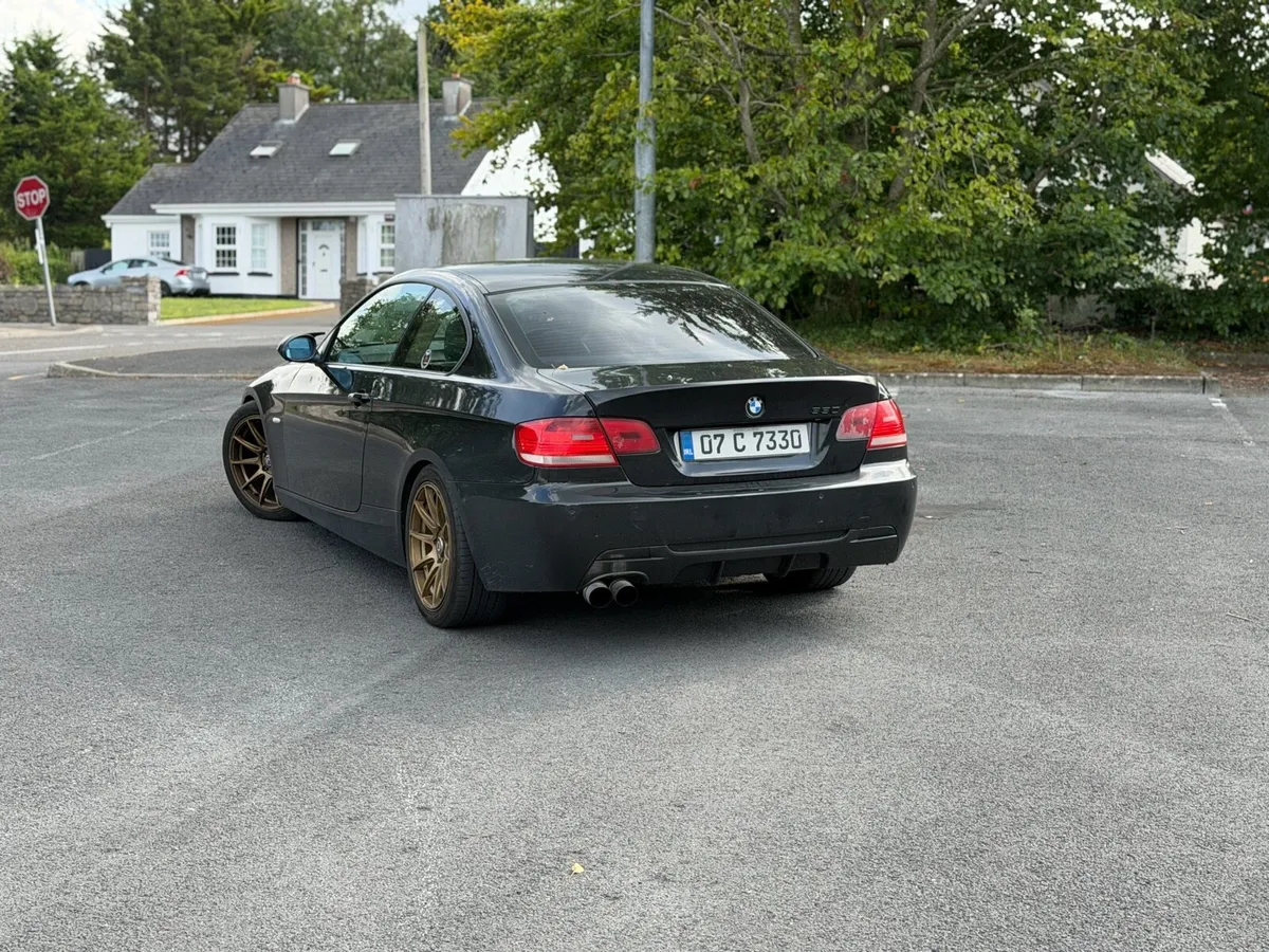 BMW 330D e92 - Image 4