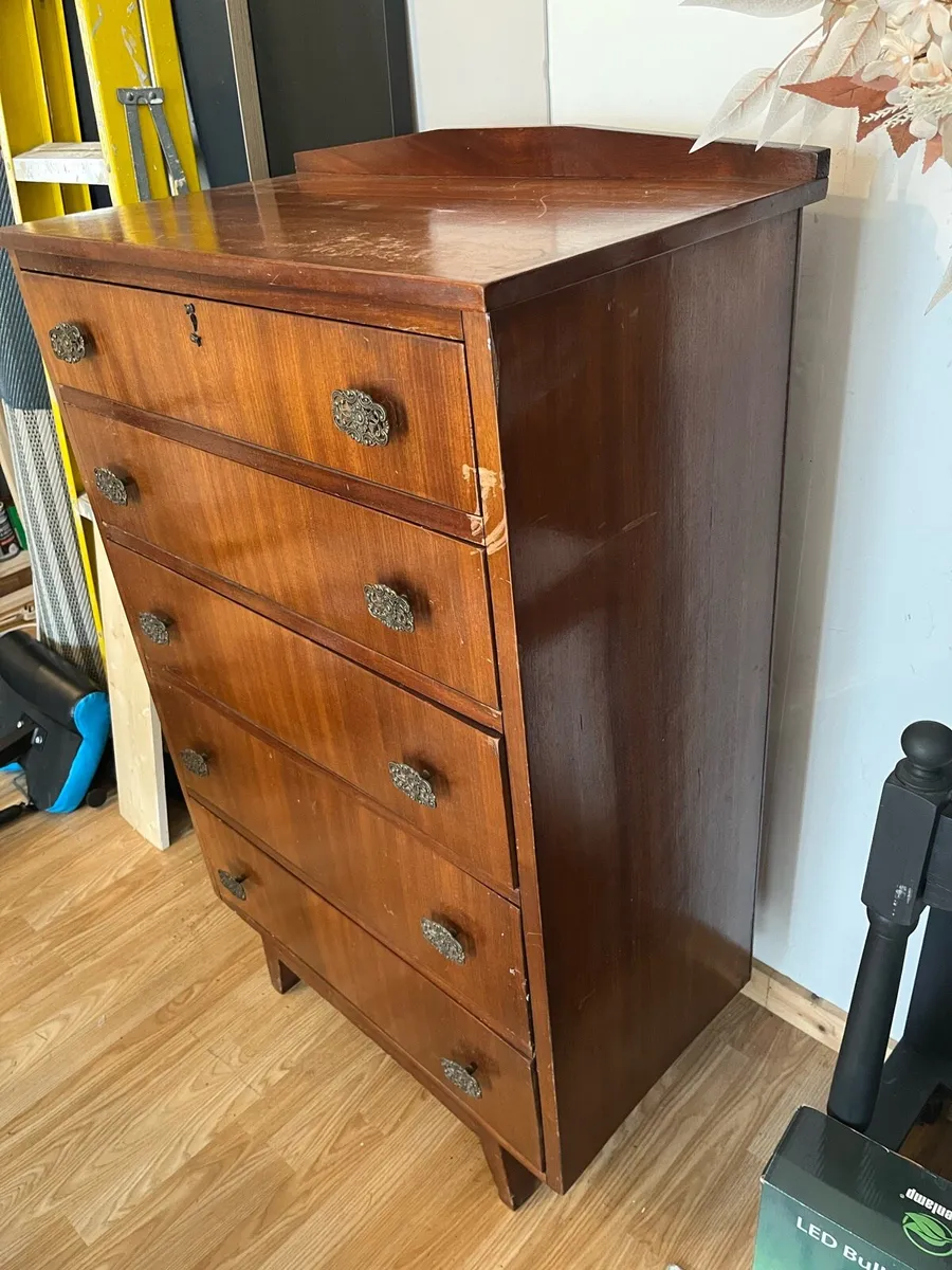 Chest of drawers - Image 2