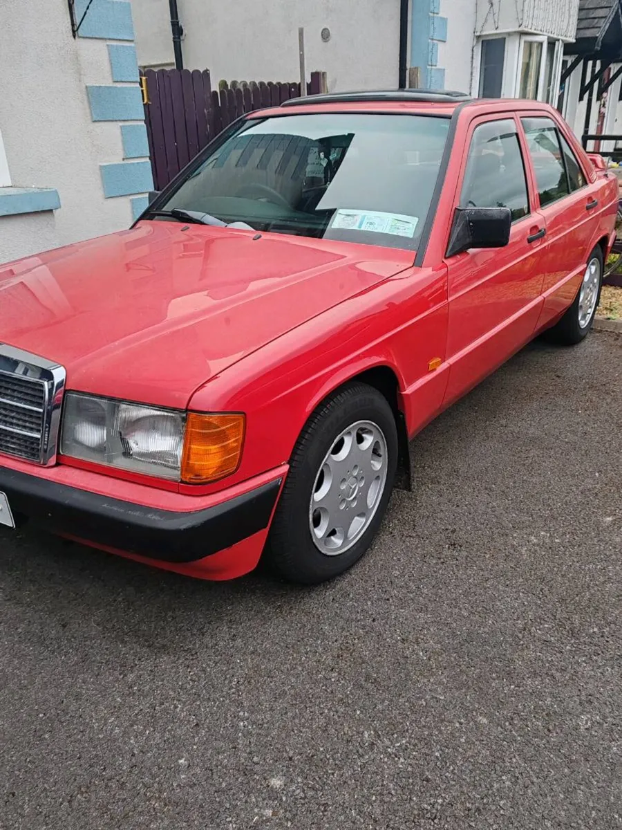 1991 Mercedes 190e - Image 1