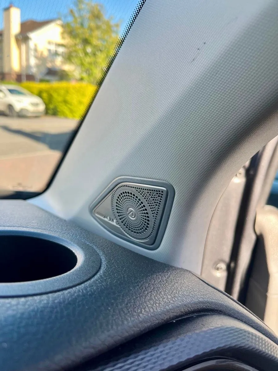Volkswagen Transporter t6.1 kombi 2022 - Image 4