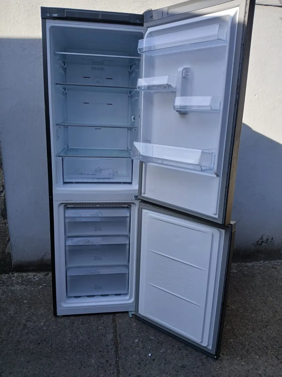 HOTPOINT FRIDGE AND FREEZER - Image 2