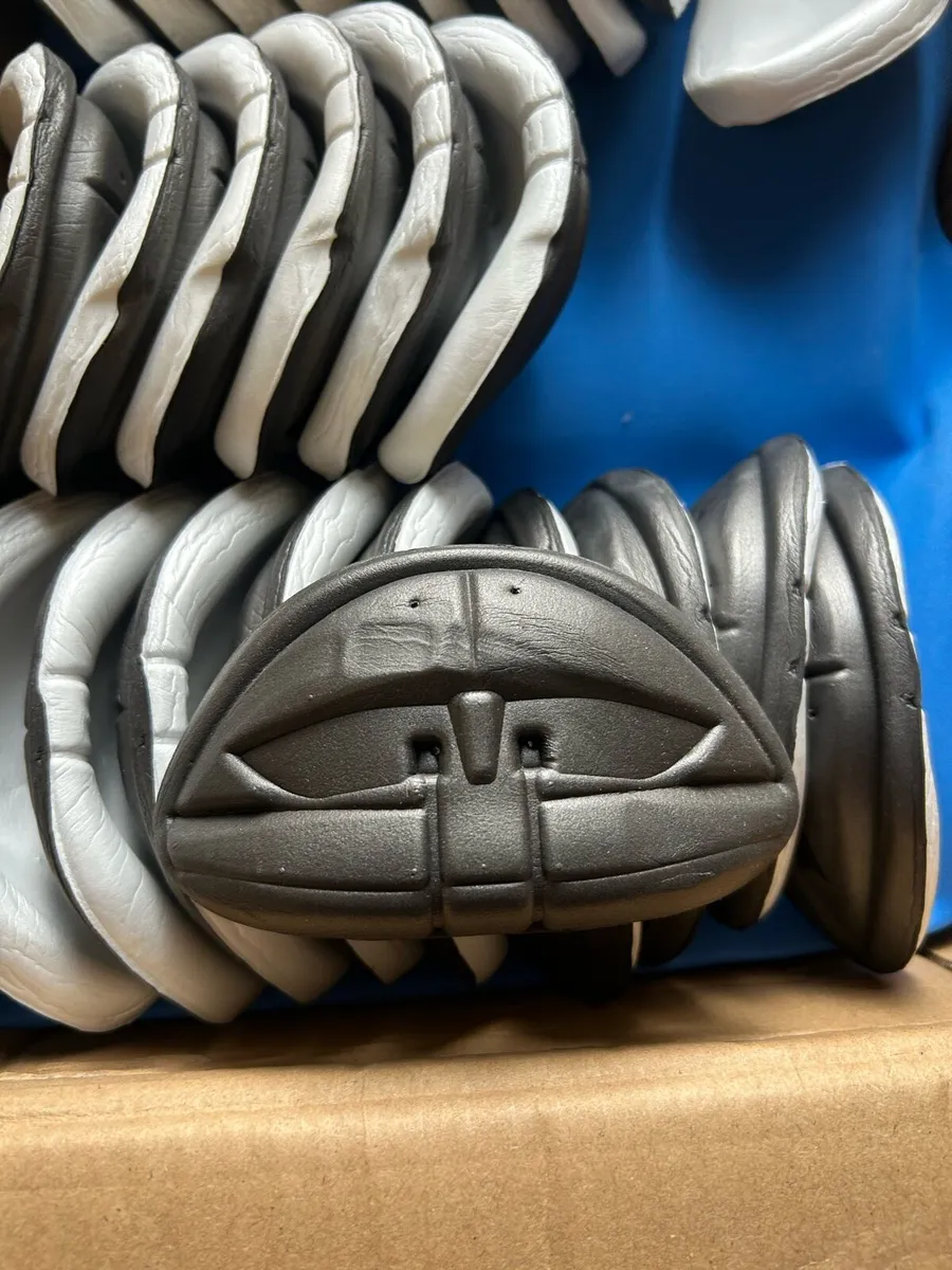 Hurling Helmet Chin Piece - Image 4
