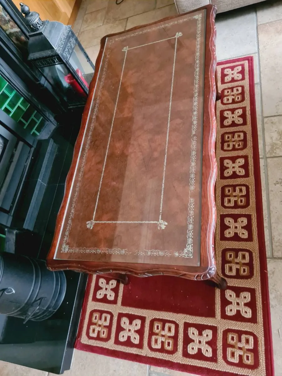 Coffee table - Image 1