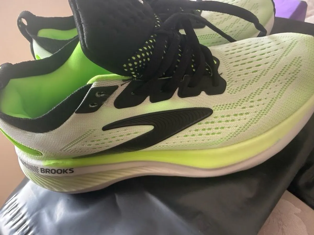 Brooks Glycerin 23 GTS (replica) - Image 2