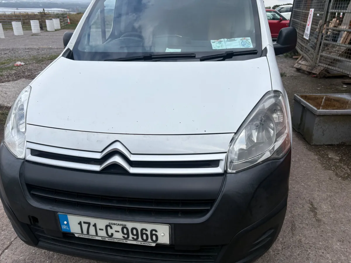 Citroen Berlingo 2017 - Image 2