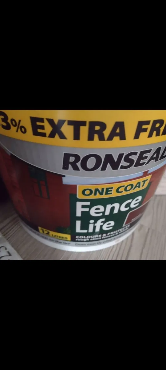 Large unopened bucket Ronseal one coat fence life - Image 1